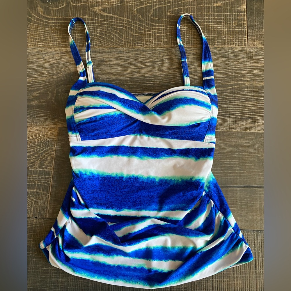 La Blanca Tankini top